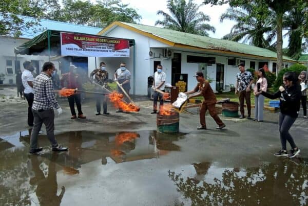 Pemusnahan Barang Bukti di Kantor Kejaksaan Negeri Langkat