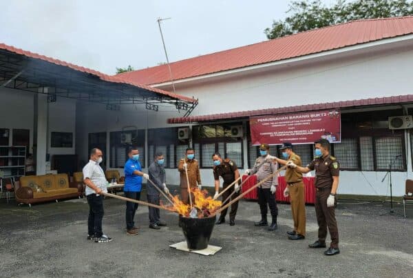 Pemusnahan Barang Bukti di Kantor Kejaksaan Negeri Langkat