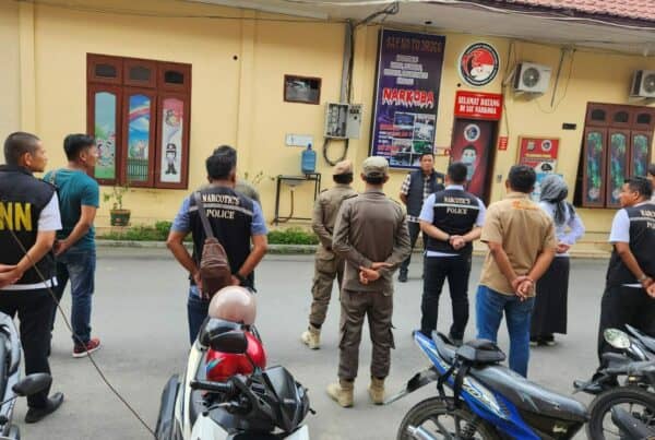 Penindakan terhadap Pelaku Penyalahgunaan dan Peredaran Gelap Narkoba Gerebek Kampung Narkoba (GKN) di Wilkum Polres Langkat.