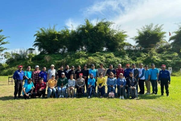 Kepala BNNK Langkat Beserta Staff Melakukan Pelatihan Menembak di SPN Polda Sumut Kec. Hinai Kab. Langkat